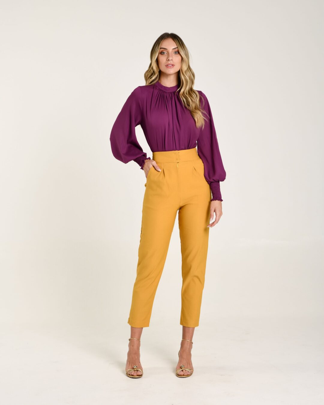 Calça mostarda luna