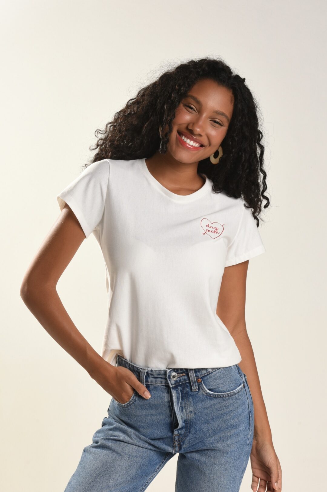 T-shirt bordada Dog MOM