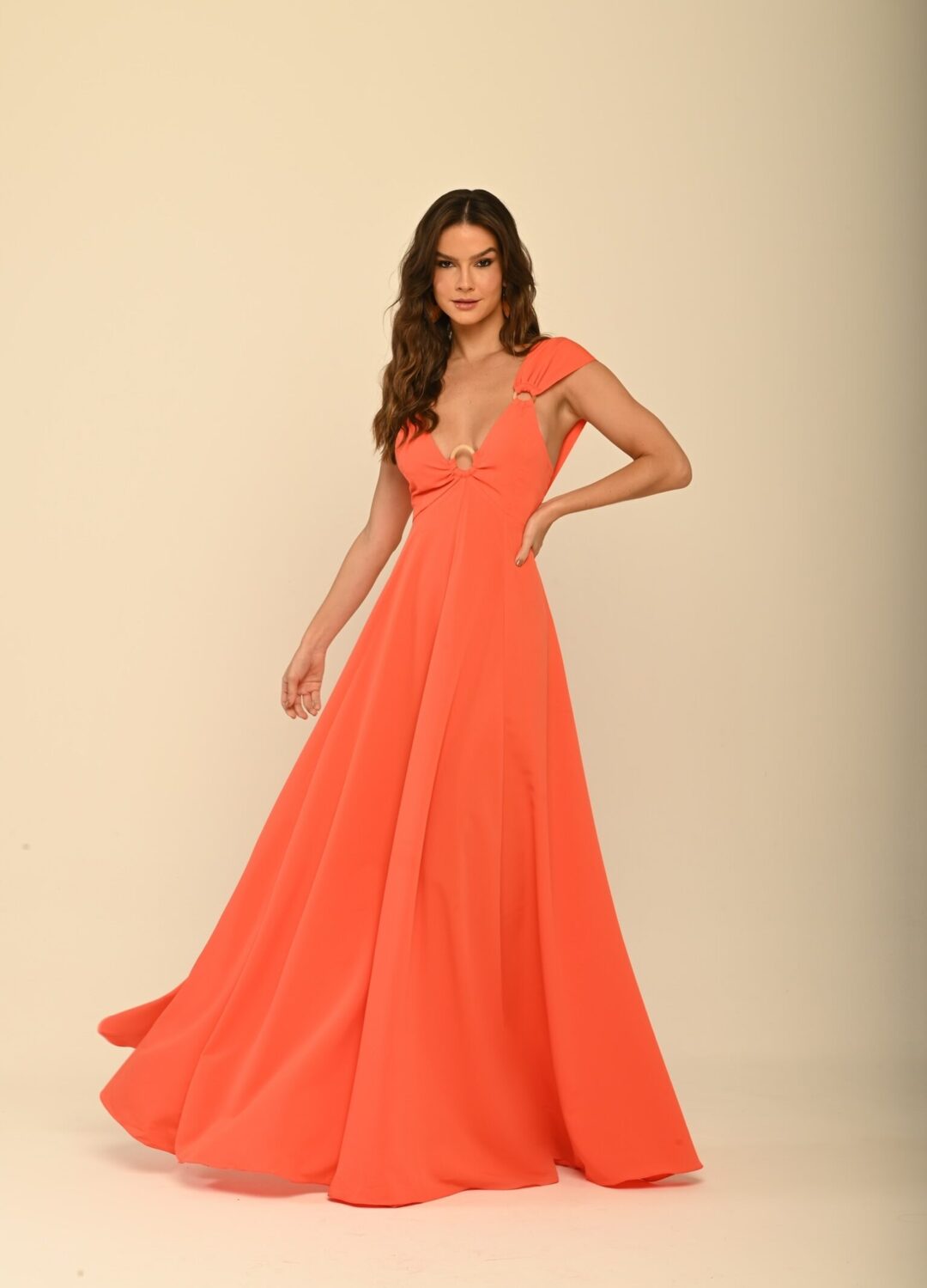 vestido longo coral Antibes