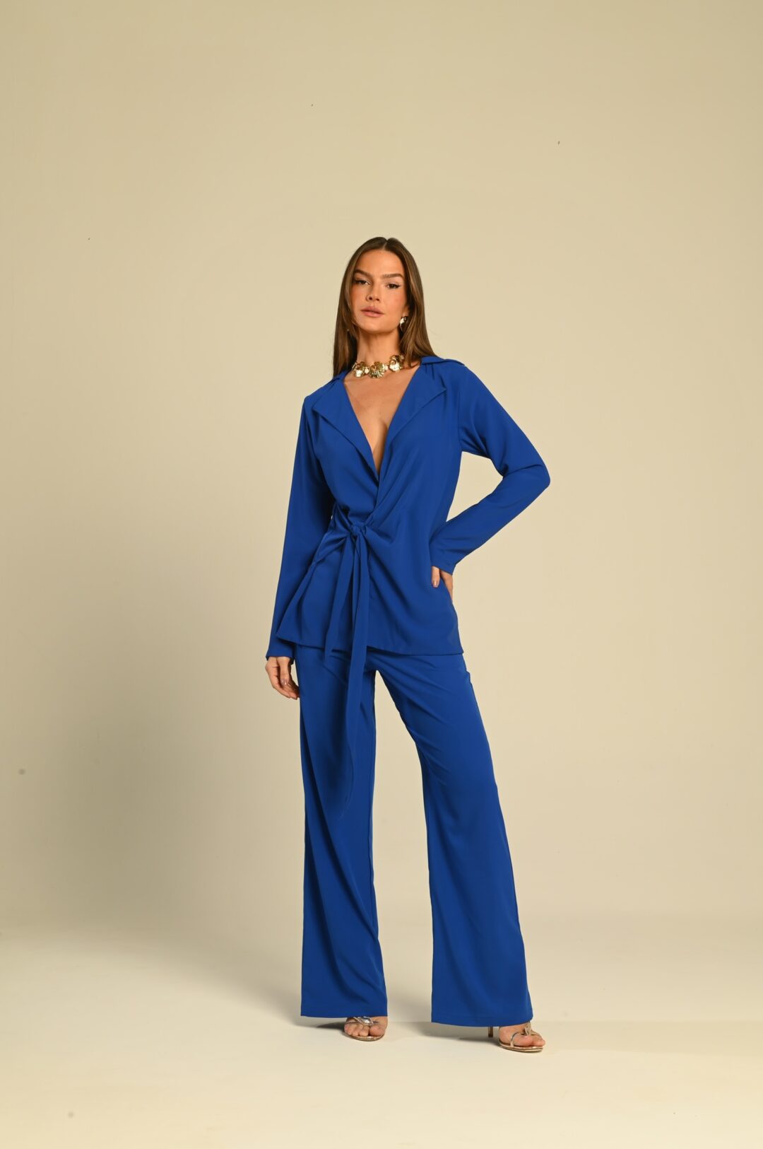 conjunto azul intenso sublime