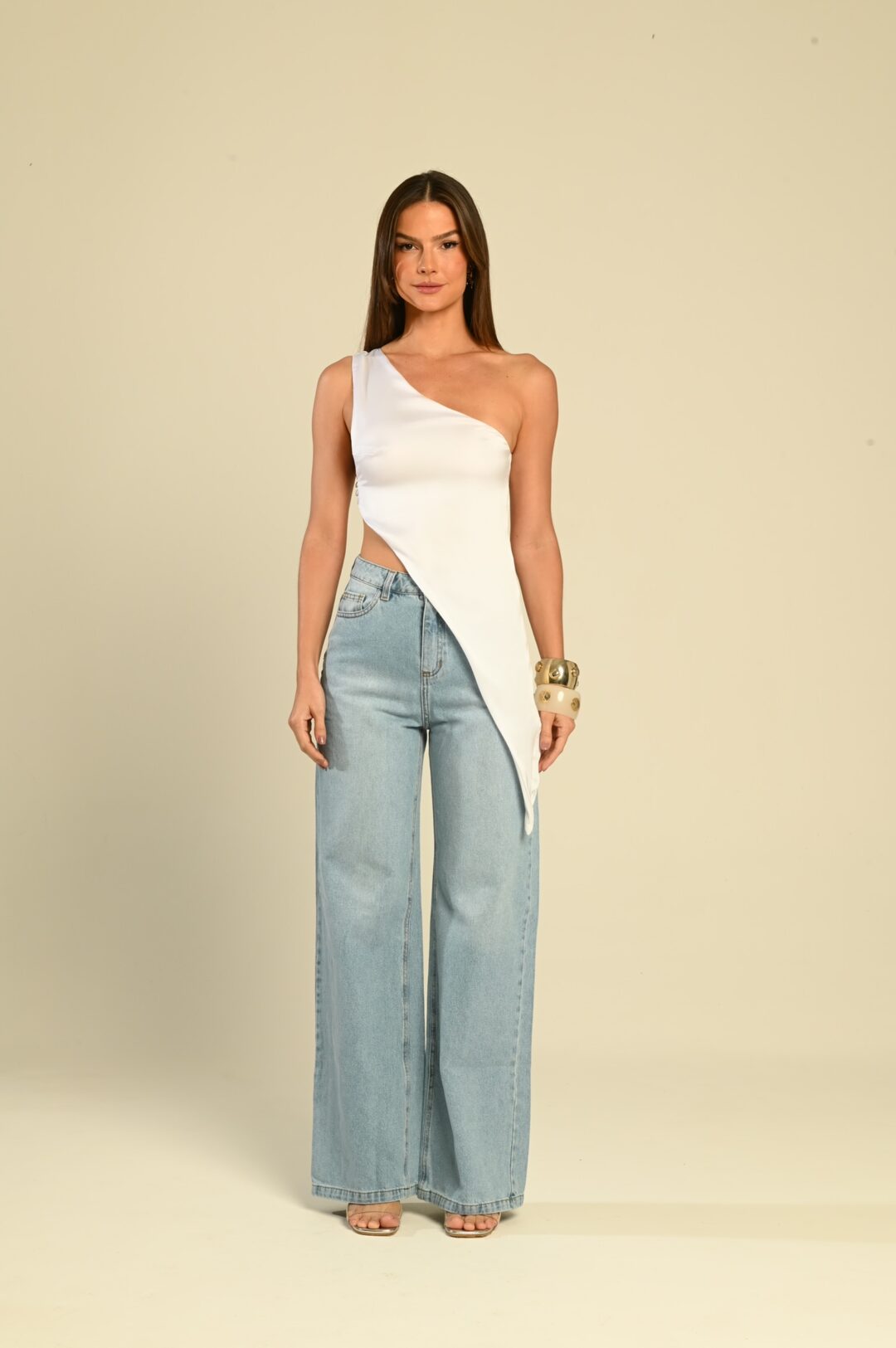 bata branca Spilia