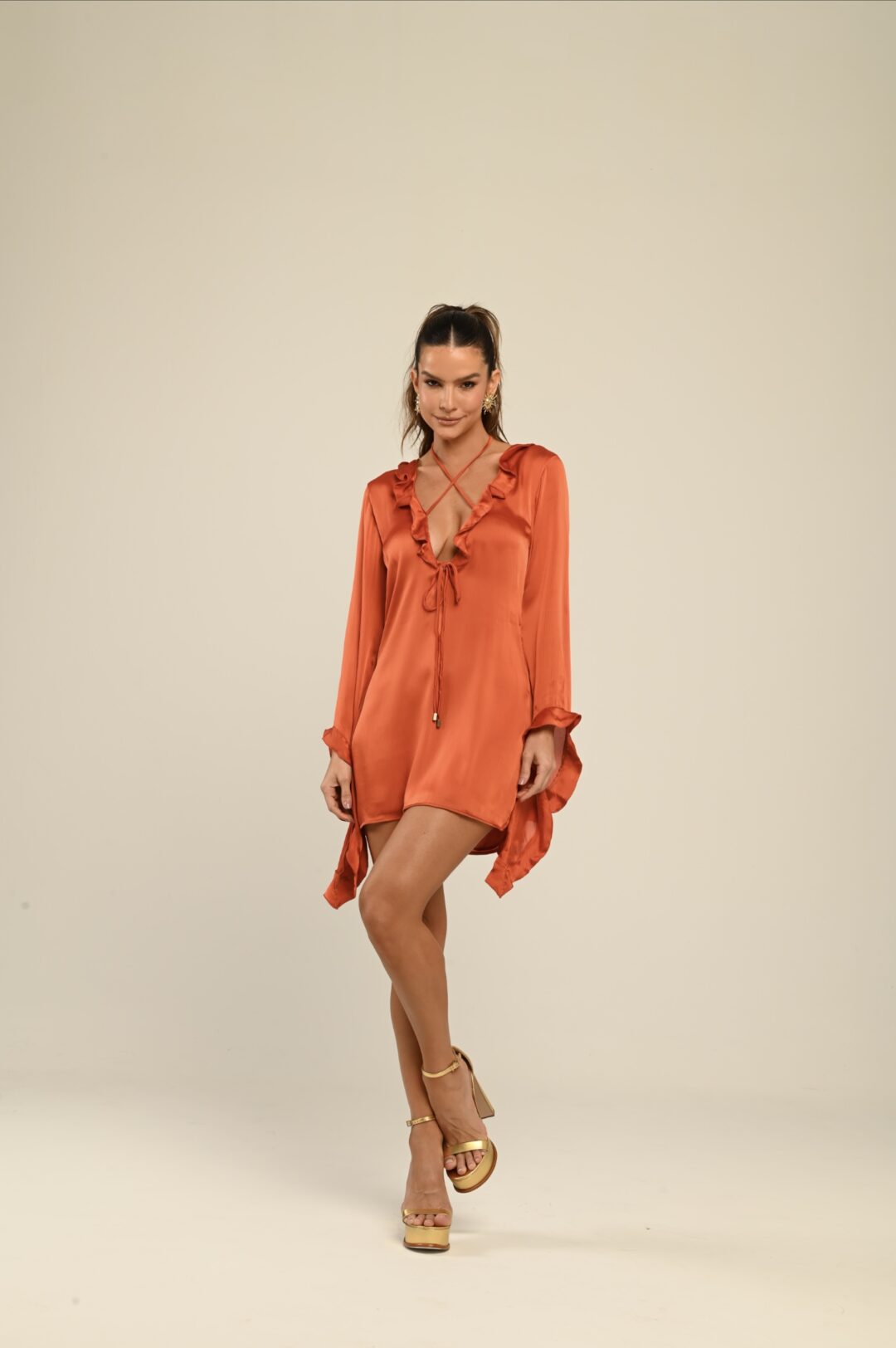 vestido babados Olímpia