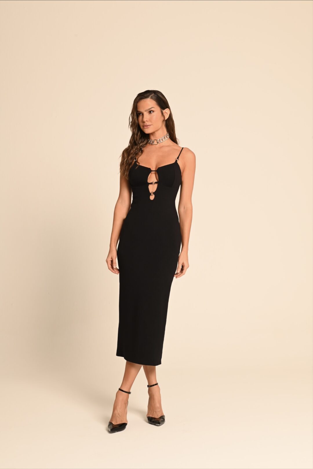 vestido mini argolas Maya