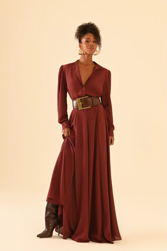 conjunto saia longa e camisa burgundy